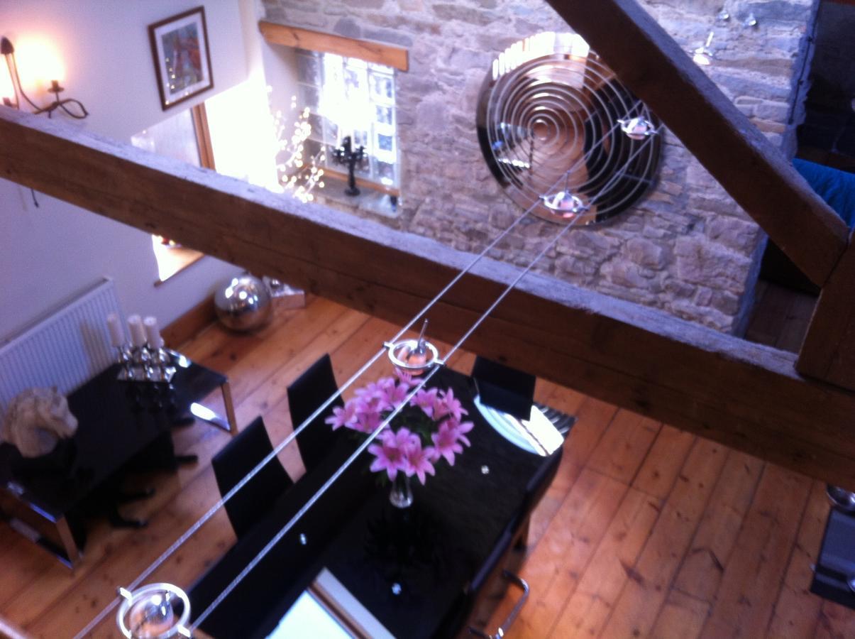 Bed and Breakfast Beudy Bach Cross Hands Zimmer foto